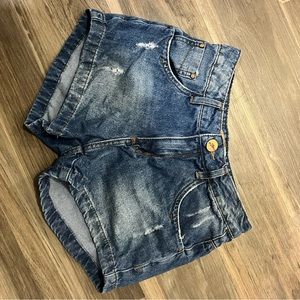 Jean shorts high wasted on size 26